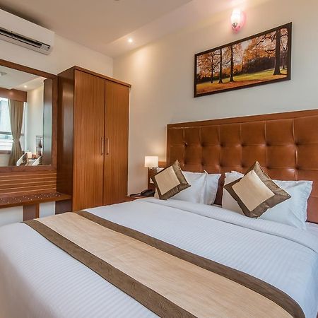 Oyo 9328 Empire Suite Navi Mumbai Zewnętrze zdjęcie