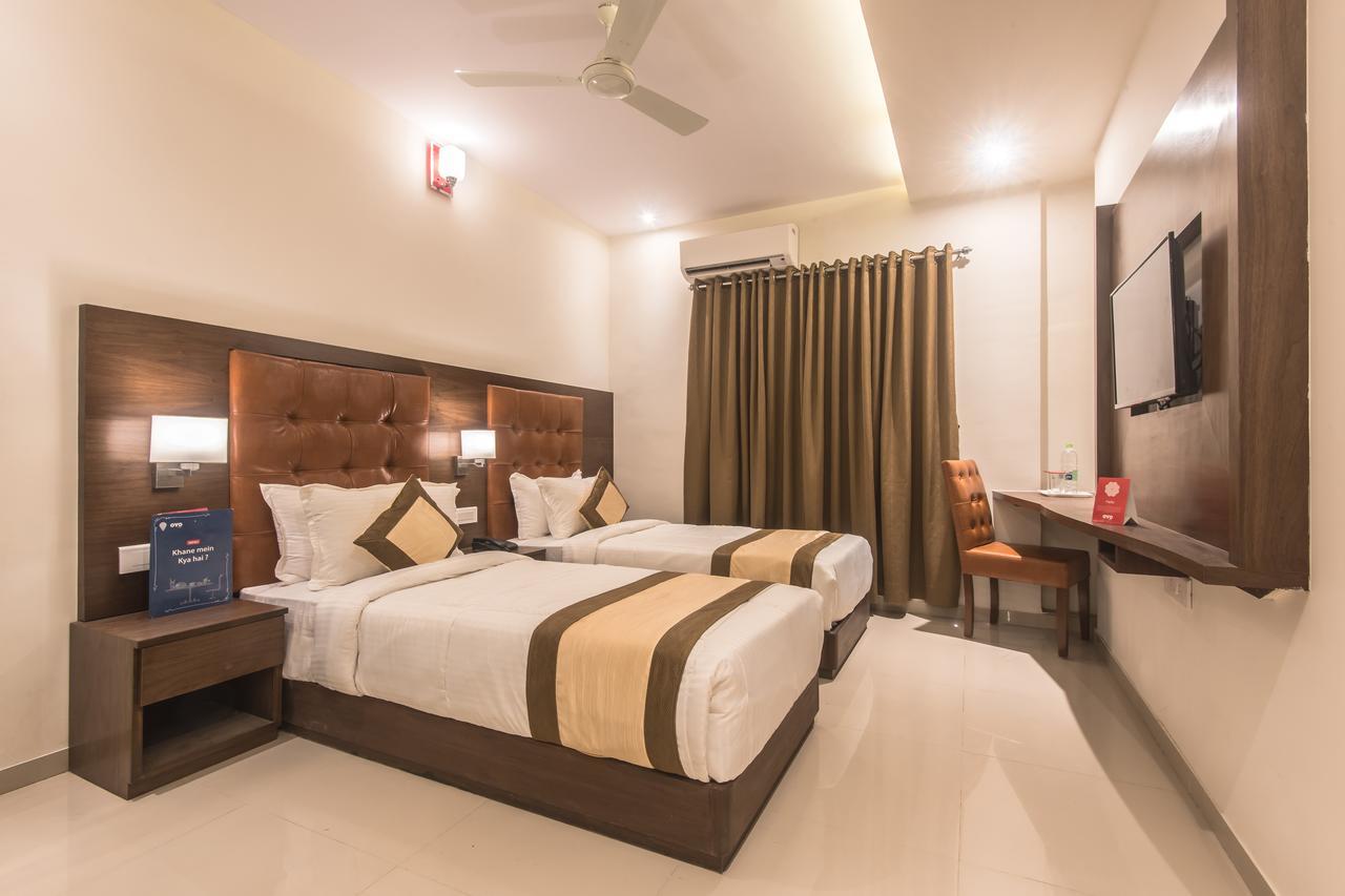 Oyo 9328 Empire Suite Navi Mumbai Zewnętrze zdjęcie