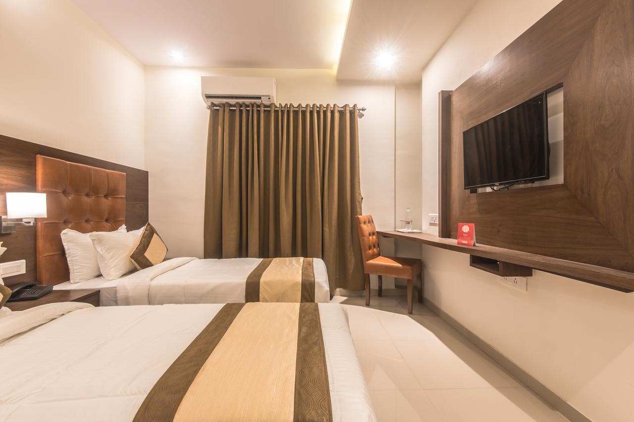 Oyo 9328 Empire Suite Navi Mumbai Zewnętrze zdjęcie
